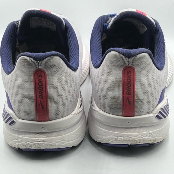 Brooks Launch GTS 8 Running Sneakers 1203461B520 Grey Women’s Shoe Size 11 - Picture 2 of 9